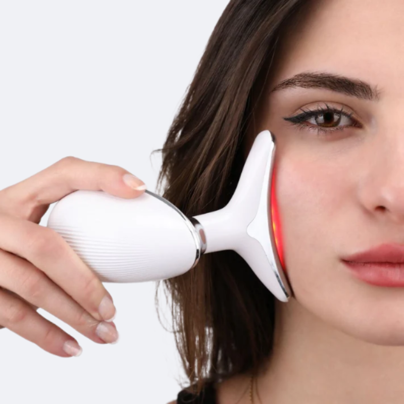 Sculpteur de Visage for facial contouring and skin rejuvenation.